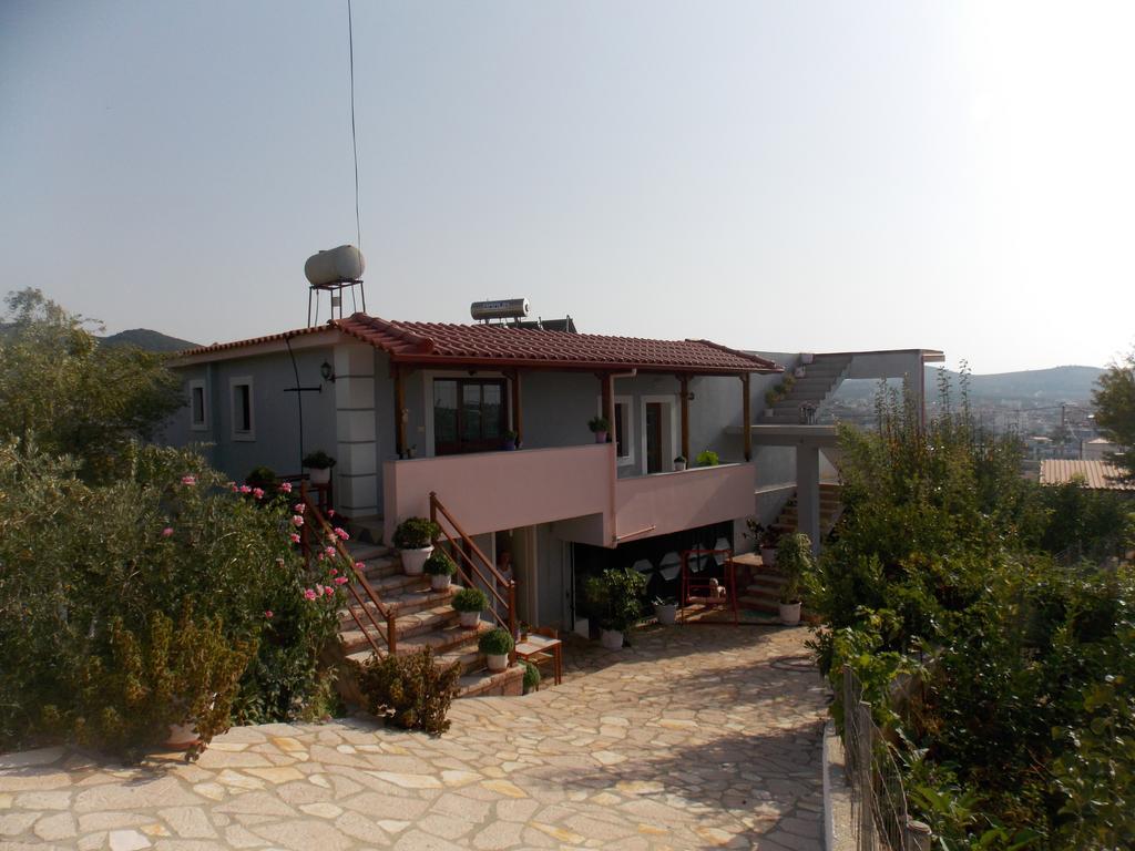Natural Holiday Houses Εξαμίλιο Εξωτερικό φωτογραφία