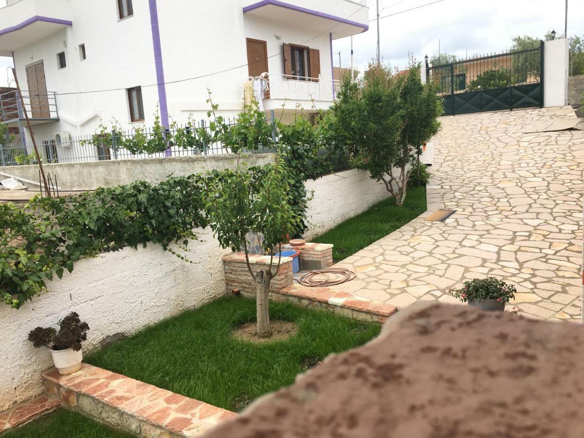 Natural Holiday Houses Εξαμίλιο Εξωτερικό φωτογραφία