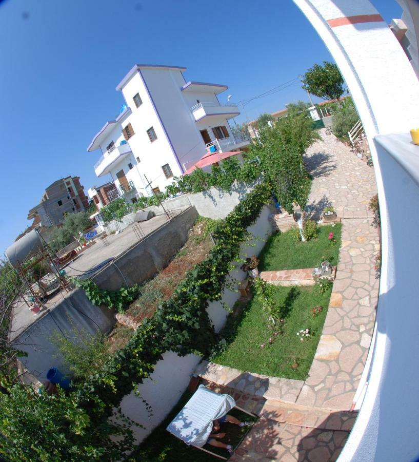 Natural Holiday Houses Εξαμίλιο Εξωτερικό φωτογραφία